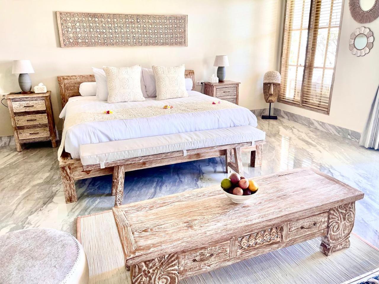 Dhauteya Villa Ambat Екстериор снимка