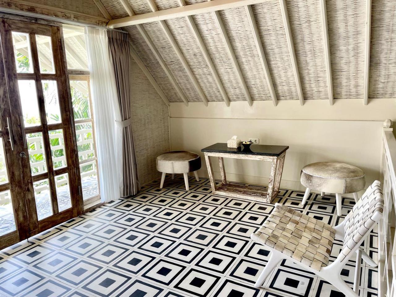 Dhauteya Villa Ambat Екстериор снимка